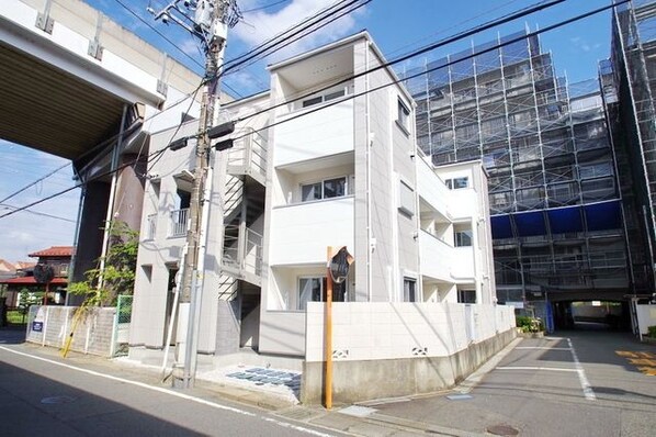 メルディア京王稲田堤の物件外観写真